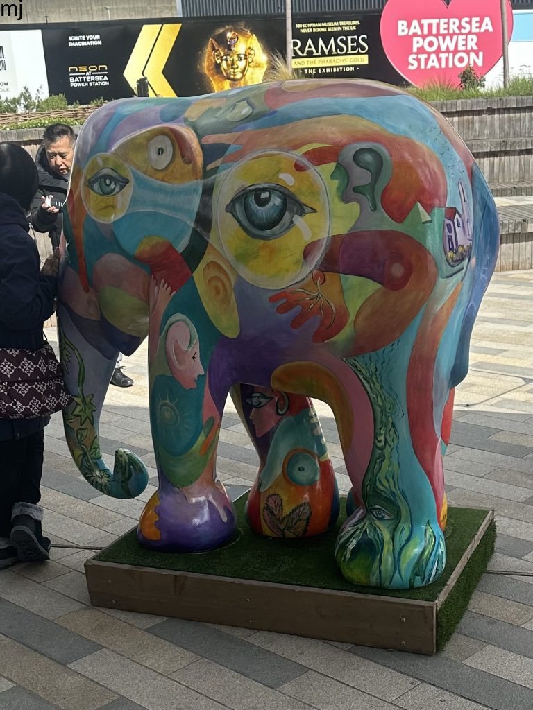 Elephant